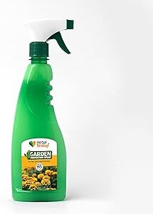 Herbal Strategi Garden Protection Spray 500ml | Made with Neem, Lemon grass and Eucalyptus oil to protect plants from Pest and Fungi | Herbal Eco-Friendly and Water based | Ready to Use - Spray Form